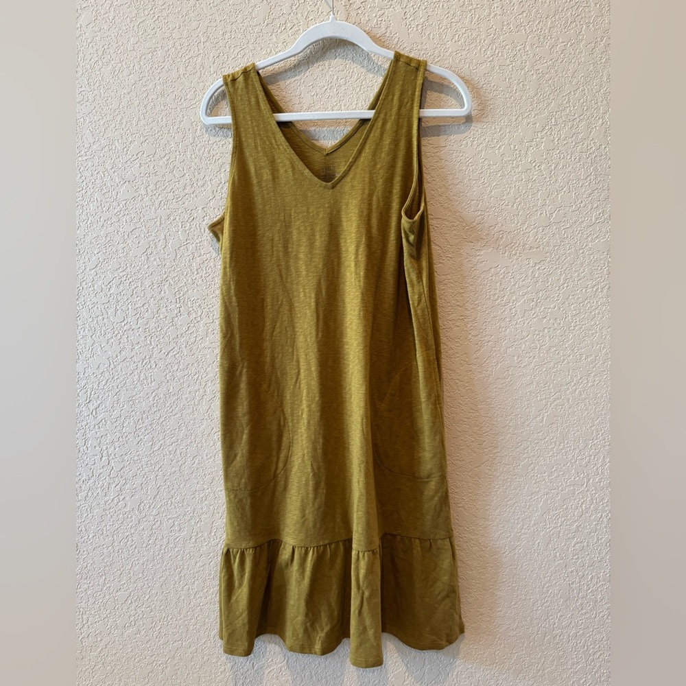 J. Jill Flounced Hem Double V Neck Sleeveless Knit Dress w/pockets, Size S